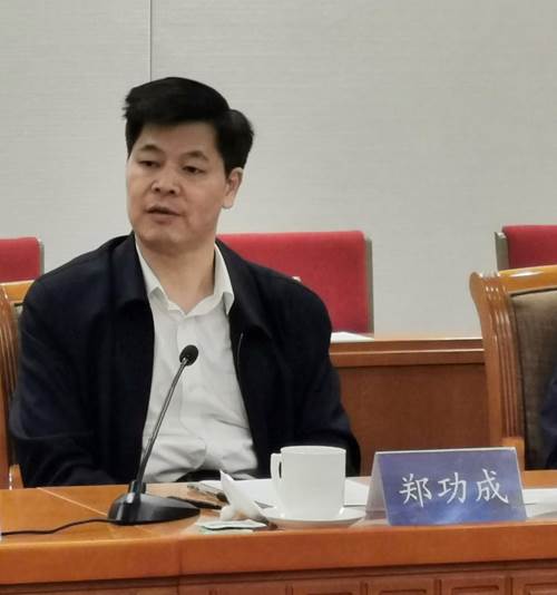 2d27b3430b91b5f8b28a03cb74a6579